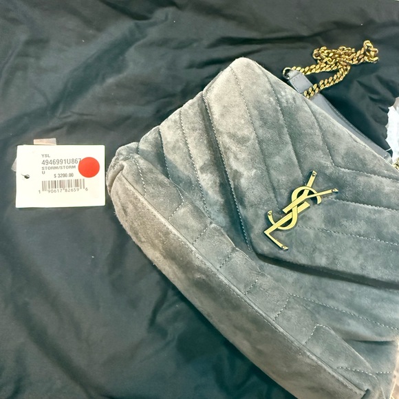 Yves Saint Laurent 
Small Loulou Matelass Suede Shoulder Bag
Color: 1112 STORM - Picture 7 of 12